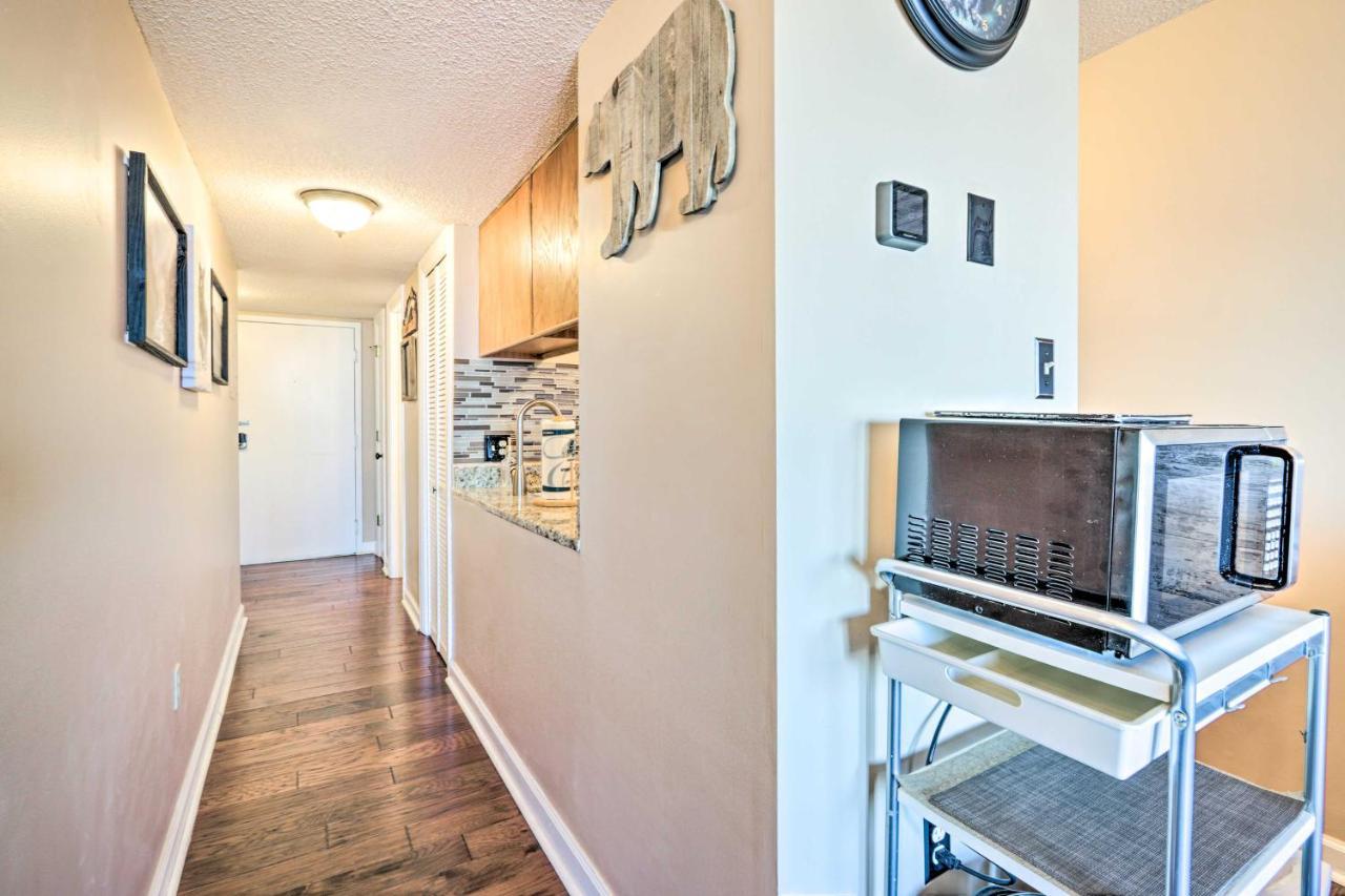Gatlinburg Condo With Pool, Hot Tub, And Mtn Views! Exterior photo